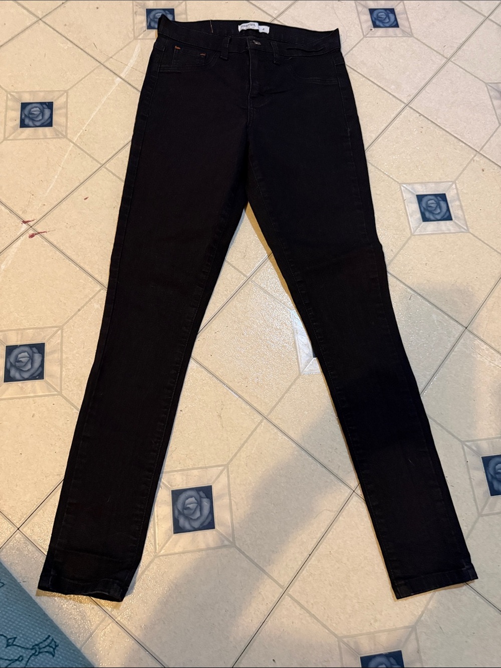 Women's Black Skinny Jeans — Stretch High-Rise Fit
